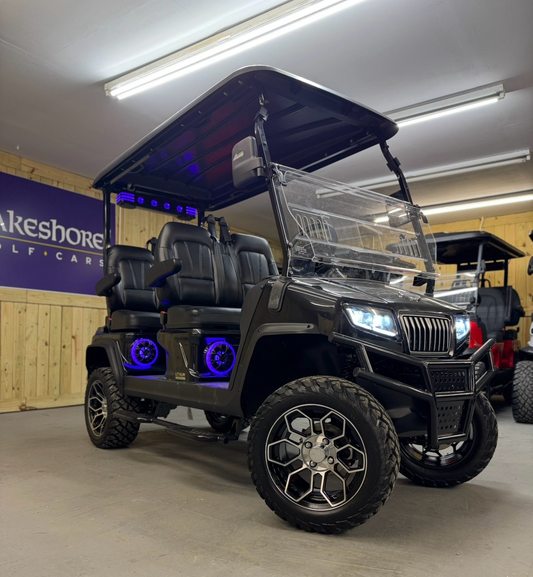 2027 Evolution D5 Maverick 4 Plus Black