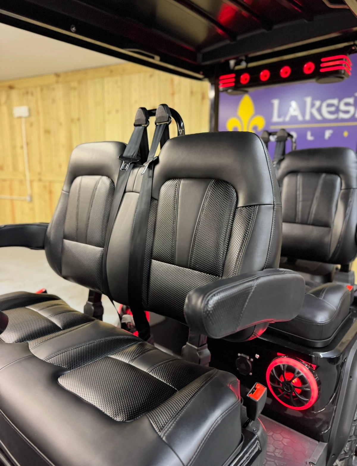 2027 Evolution D5 Maverick 4 Plus Black