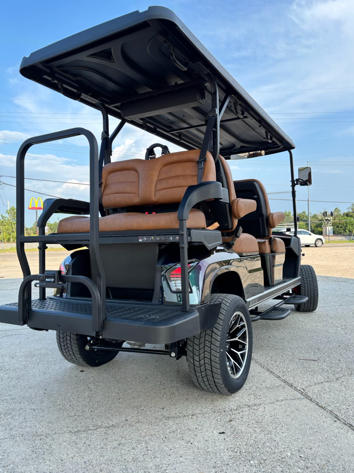 2026 Dach Apollo 4+2 Chameleon Paint, Solar Roof